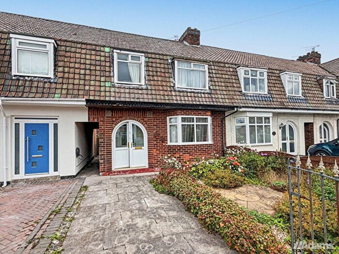 3 Bedroom Terraced House For Sale In Prescot Road, Widnes, WA8