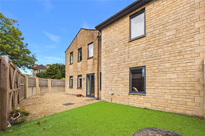 2 Bedroom Flat To Rent In Loves Hill Court, Timsbury, Bath, Somerset, BA2