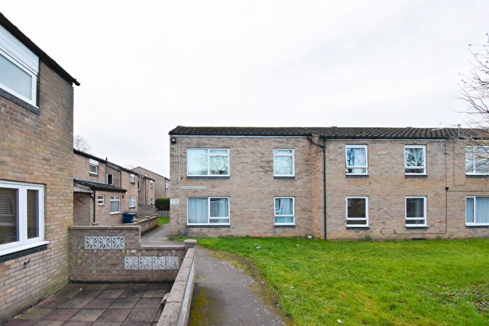 2 Bedroom Flat To Rent In Hazelwood Close, Cambridge, CB4