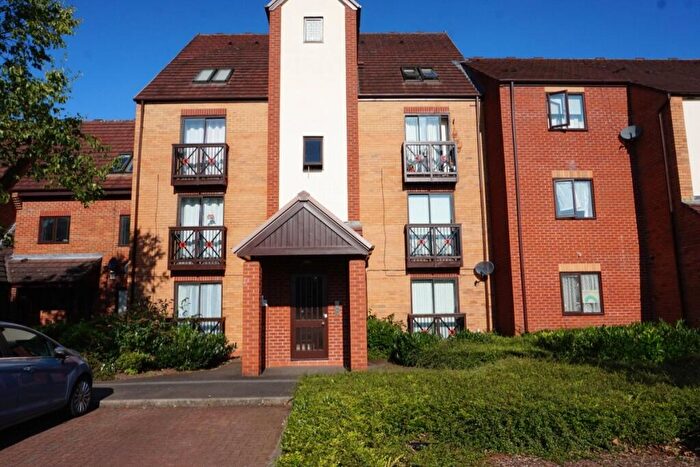 2 Bedroom Flat For Sale In Peter James Court, Stafford, Staffordshire, ST16