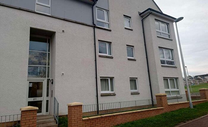 2 Bedroom Apartment To Rent In B Easter Langside Garde, Dalkeith, EH22