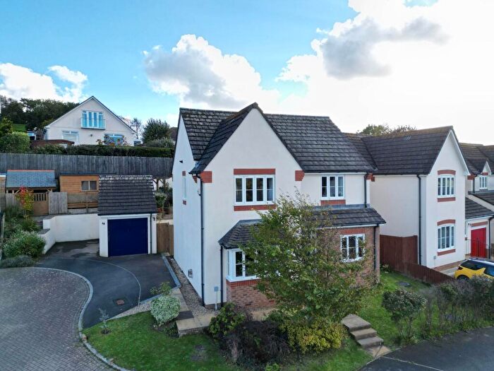 4 Bedroom Detached House For Sale In Thornton Close, Bideford, EX39