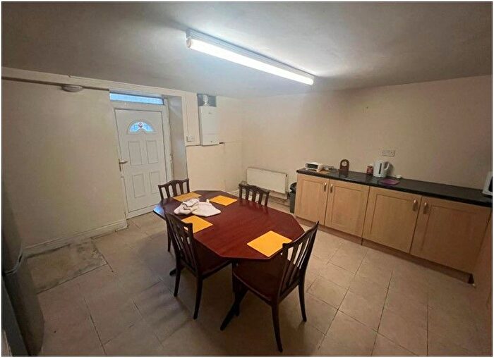 2 Bedroom Terraced House For Sale In Moorbottom Road, Huddersfield, HD1
