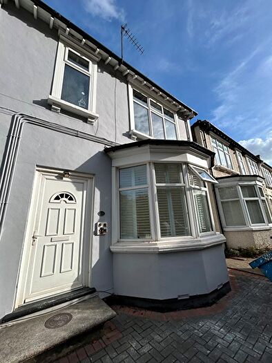 1 Bedroom Flat To Rent In Palmerston Road, London, N22