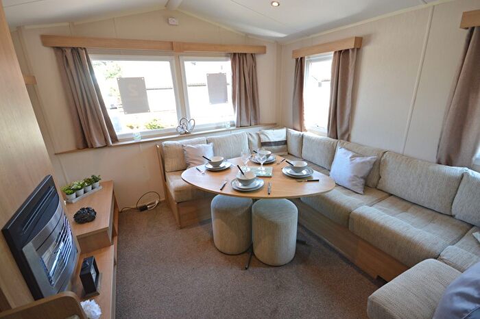 2 Bedroom Mobile/park Home For Sale In Dawlish Sands Holiday Park, Warren Road Dawlish Warren, EX7
