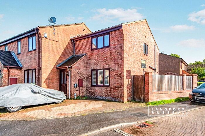 2 Bedroom End Of Terrace House For Sale In The Briars, West Kingsdown, Sevenoaks, TN15