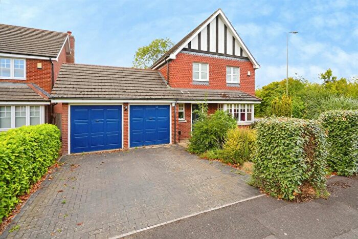 4 Bedroom Detached House For Sale In Mably Grove, Wantage, OX12