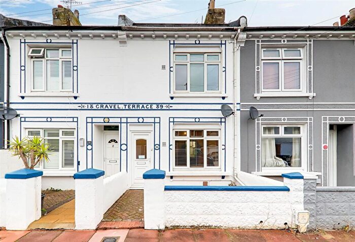 2 Bedroom Terraced House To Rent In Howard Street, Worthing, BN11