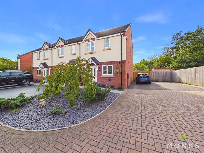 3 Bedroom Property For Sale In Holgate Drive, Shrewsbury, SY1