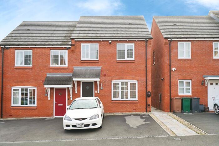 3 Bedroom Terraced House For Sale In Wainwright Drive, Woodville, Swadlincote, Derbyshire, DE11