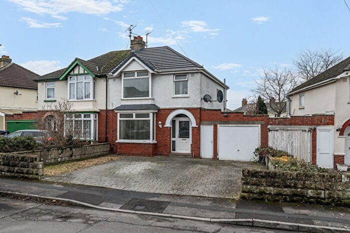 3 Bedroom Semi-Detached House For Sale In Merton Avenue, Upper Stratton, Swindon, SN2