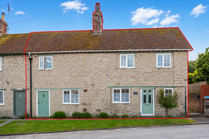 3 Bedroom Semi-Detached House For Sale In Salisbury Street, Mere, BA12