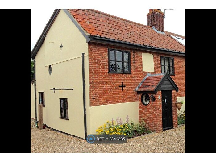 3 Bedroom End Of Terrace House To Rent In Norwich Road, Besthorpe, NR17