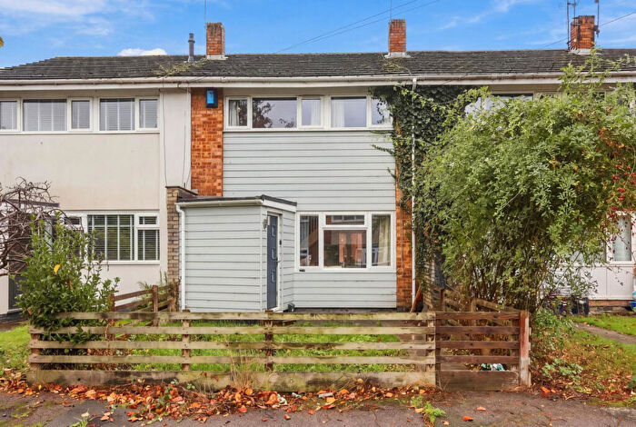 3 Bedroom Terraced House For Sale In Cornec Chase, Leigh-on-sea, SS9