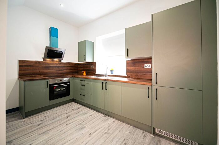 1 Bedroom Flat To Rent In Flat, Warrington Street, Ashton-Under-Lyne, OL6