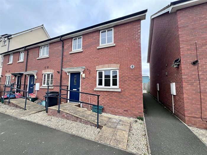 3 Bedroom End Of Terrace House For Sale In Pastures Avenue, St Georges - No Chain!, BS22