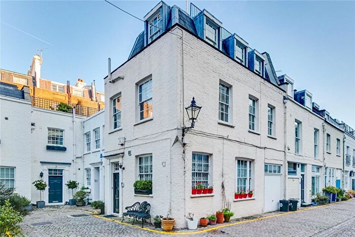 3 Bedroom Property To Rent In Queen's Gate Mews, South Kensington, SW7