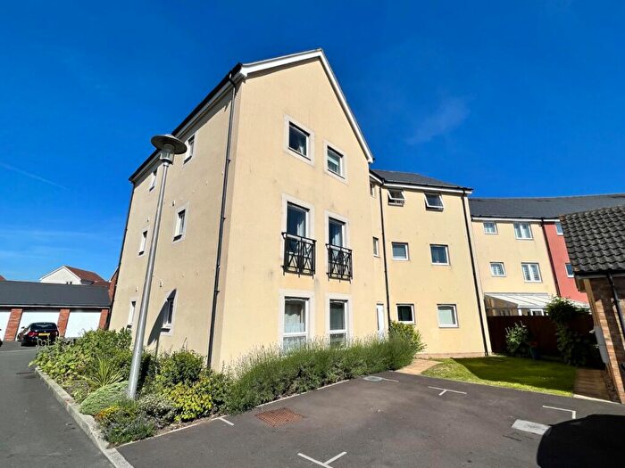 2 Bedroom Apartment To Rent In Wagtail Crescent, Portishead, North Somerset, BS20
