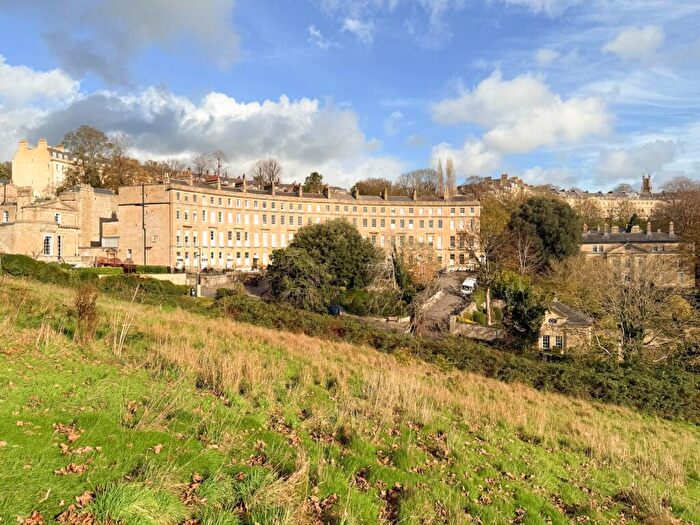 2 Bedroom Apartment For Sale In Cavendish Crescent, Bath, BA1