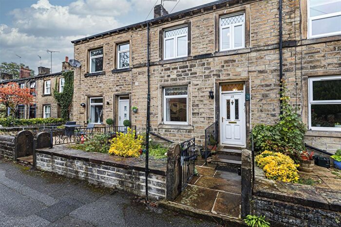 3 Bedroom Terraced House For Sale In Royd Terrace, Armitage Bridge, Huddersfield, HD4