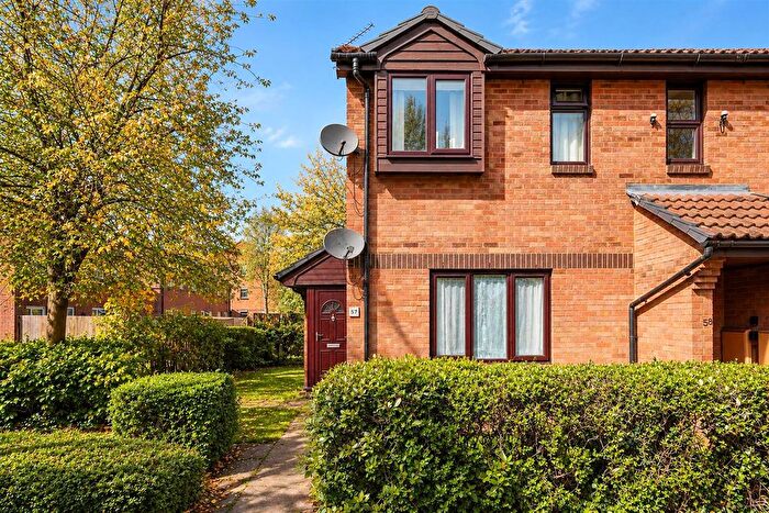 1 Bedroom Maisonette For Sale In Tavistock Road, Yiewsley, West Drayton, UB7