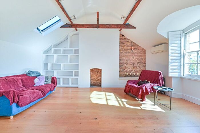2 Bedroom Flat For Sale In Catherine Grove, Greenwich, London, SE10