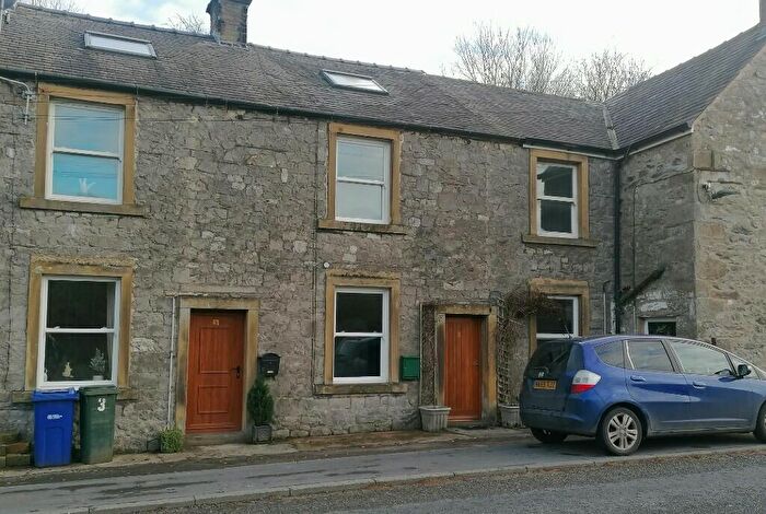 2 Bedroom Terraced House To Rent In Willow Wood, Langcliffe, BD24