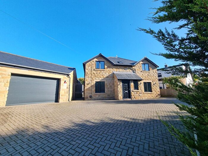 4 Bedroom Detached House To Rent In Stakesby Road, Whitby, YO21