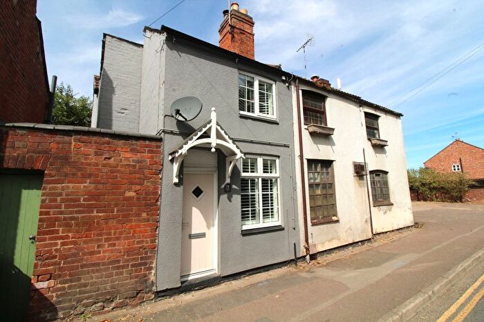 2 Bedroom Semi-Detached House For Sale In Sycamore Street, Blaby, Leicester, LE8