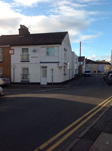 1 Bedroom End Of Terrace House To Rent In Thornhill Place, Maidstone, ME14