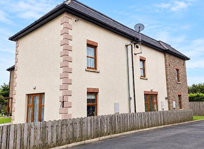 3 Bedroom TownHouse To Rent In The Demesne Cottages, Belfast, BT8