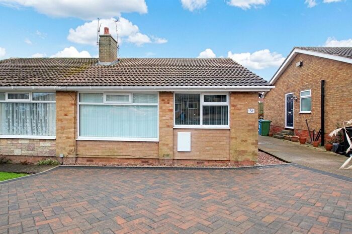 2 Bedroom Semi-Detached Bungalow To Rent In Bradworth Drive, Scarborough, YO11