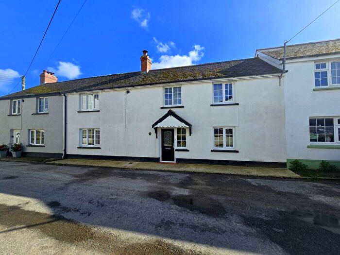 4 Bedroom Terraced House For Sale In Rickards Row, Buckland Brewer, EX39