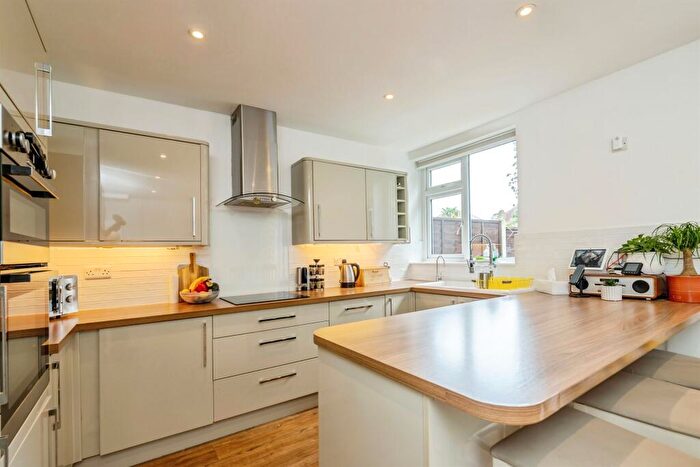 4 Bedroom Terraced House To Rent In Linden Road, Bognor Regis, PO21