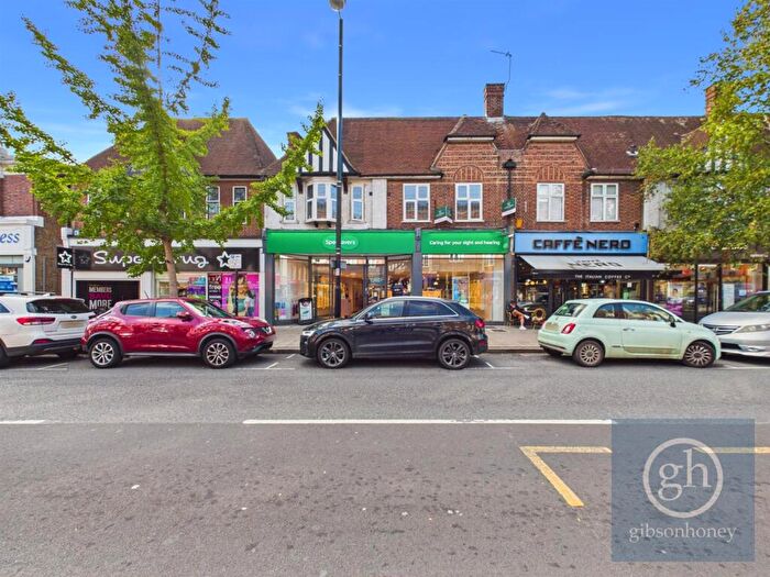 2 Bedroom Apartment To Rent In High Street, Ruislip, HA4