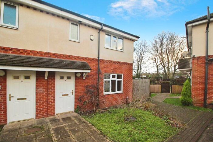 3 Bedroom Semi-Detached House To Rent In Stanhall Mews, Stanningley, Pudsey, West Yorkshire, LS28