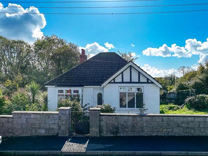 3 Bedroom Detached Bungalow For Sale In Manselfield Road, Murton, Swansea, SA3