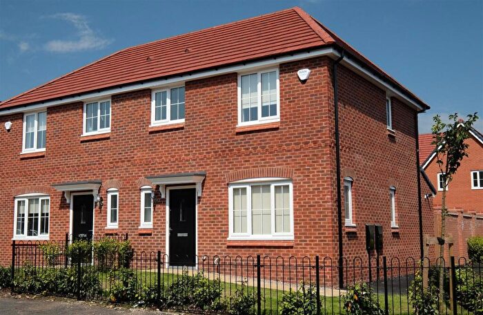 3 Bedroom Semi-Detached House To Rent In Highfield Green, Liverpool, L33