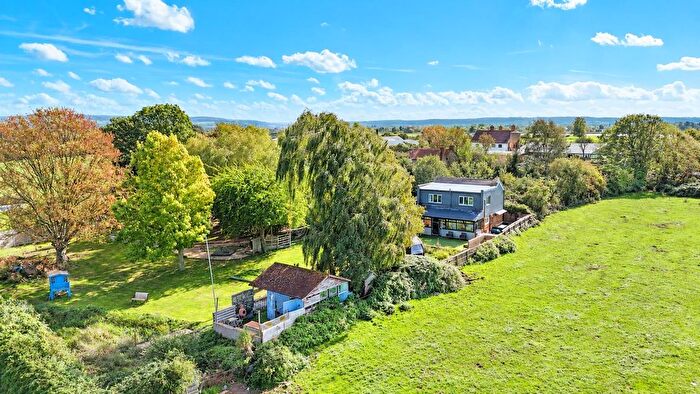 3 Bedroom Cottage For Sale In Rodley, Westbury-On-Severn, GL14
