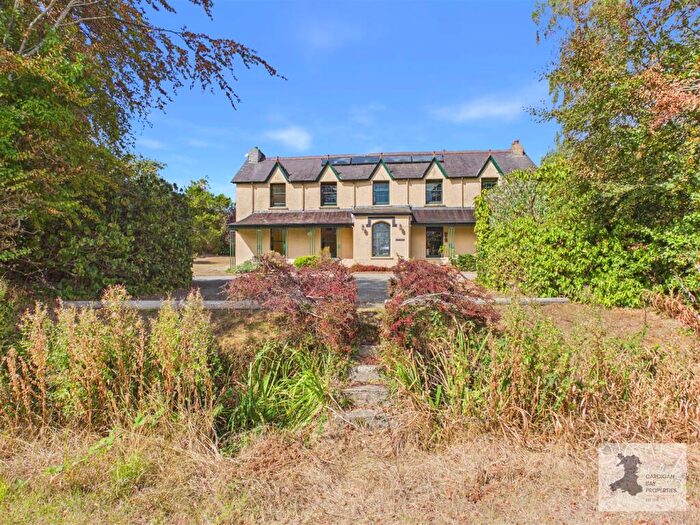 9 Bedroom Smallholding For Sale In Tanygroes, Cardigan, SA43