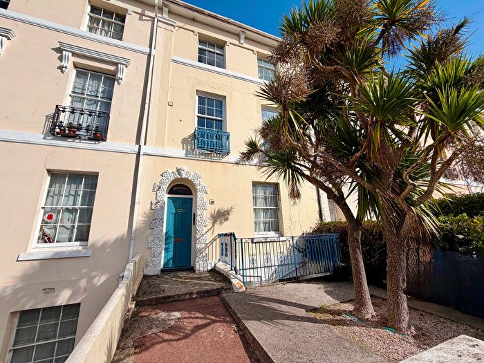 1 Bedroom Flat To Rent In Abbey Road, Torquay, TQ2