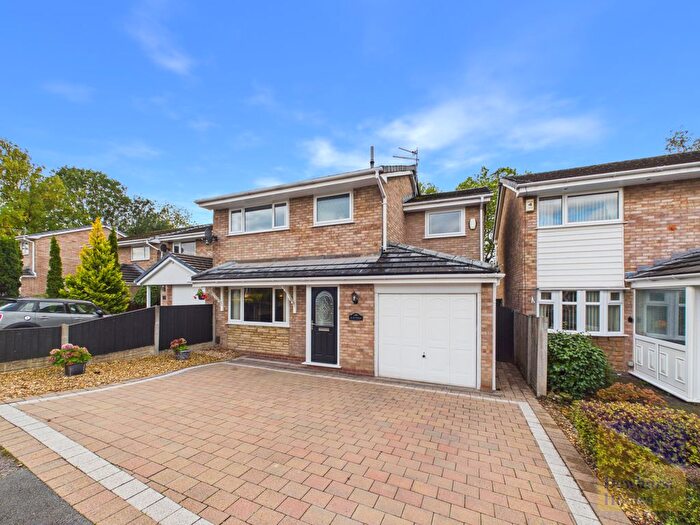 3 Bedroom Detached House For Sale In Cedar Way, Penwortham, Preston, PR1