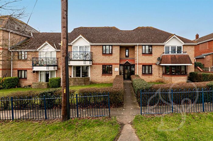 2 Bedroom Flat For Sale In Victoria Esplanade, West Mersea, CO5