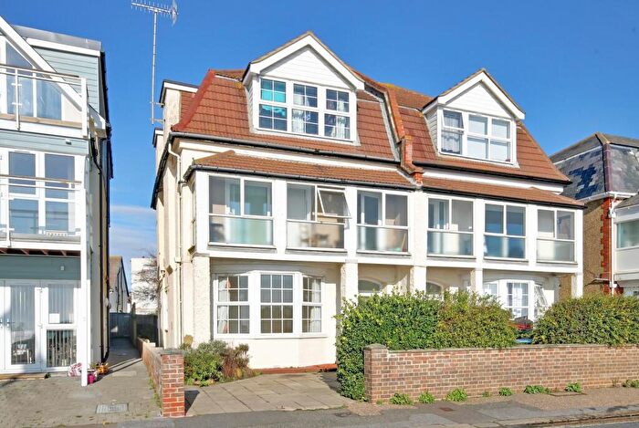 1 Bedroom Flat To Rent In Bedroom First Floor Flat In Bognor Regis, PO21