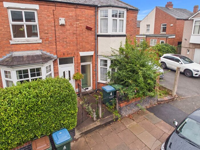 3 Bedroom Terraced House For Sale In Sir Thomas Whites Road, Chapelfields, Coventry, CV5