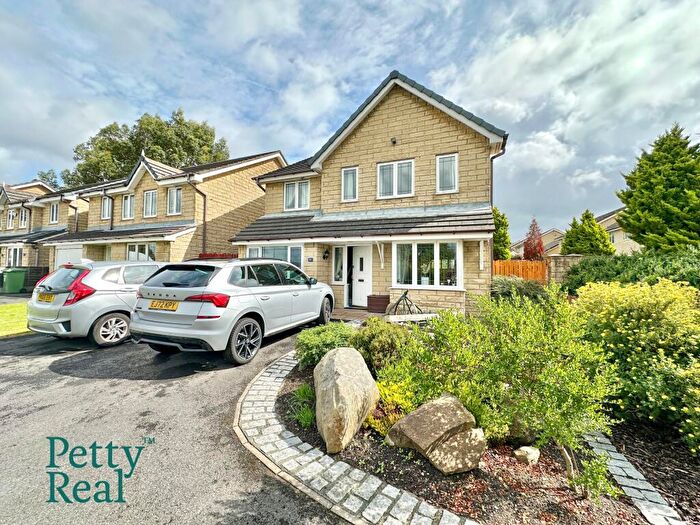 4 Bedroom Detached House For Sale In Sycamore Avenue, Nelson, BB9