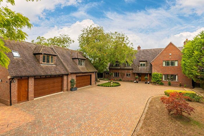 5 Bedroom Detached House For Sale In High Street, Bottisham, Cambridge, Cambridgeshire, CB25