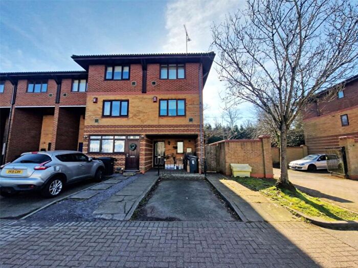 3 Bedroom End Of Terrace House To Rent In Bristol Road South, Rednal, Birmingham, B45
