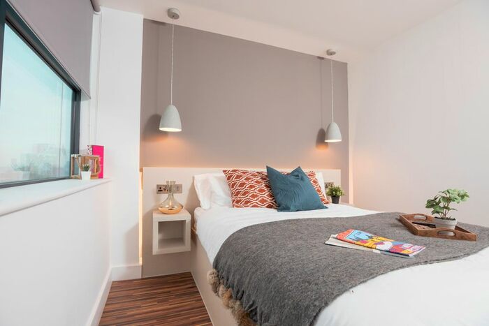 1 Bedroom Flat To Rent In Chester Road, Manchester, M16