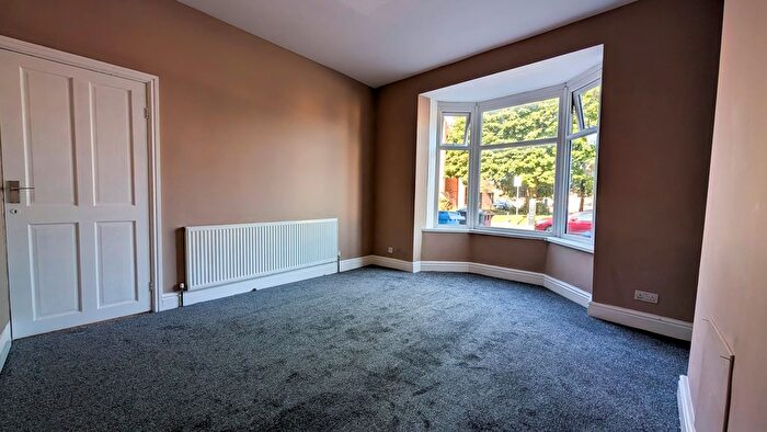 4 Bedroom Terraced House To Rent In Woodhead Road, Sheffield, S2